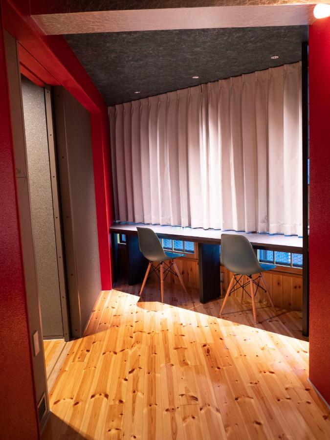 Ele Shinjuku Kabukicho Hôtel capsule Tōkyō